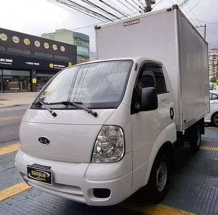 KIA BONGO 2.5 K-2500 4X2 CS TURBO DIESEL 2P MANUAL